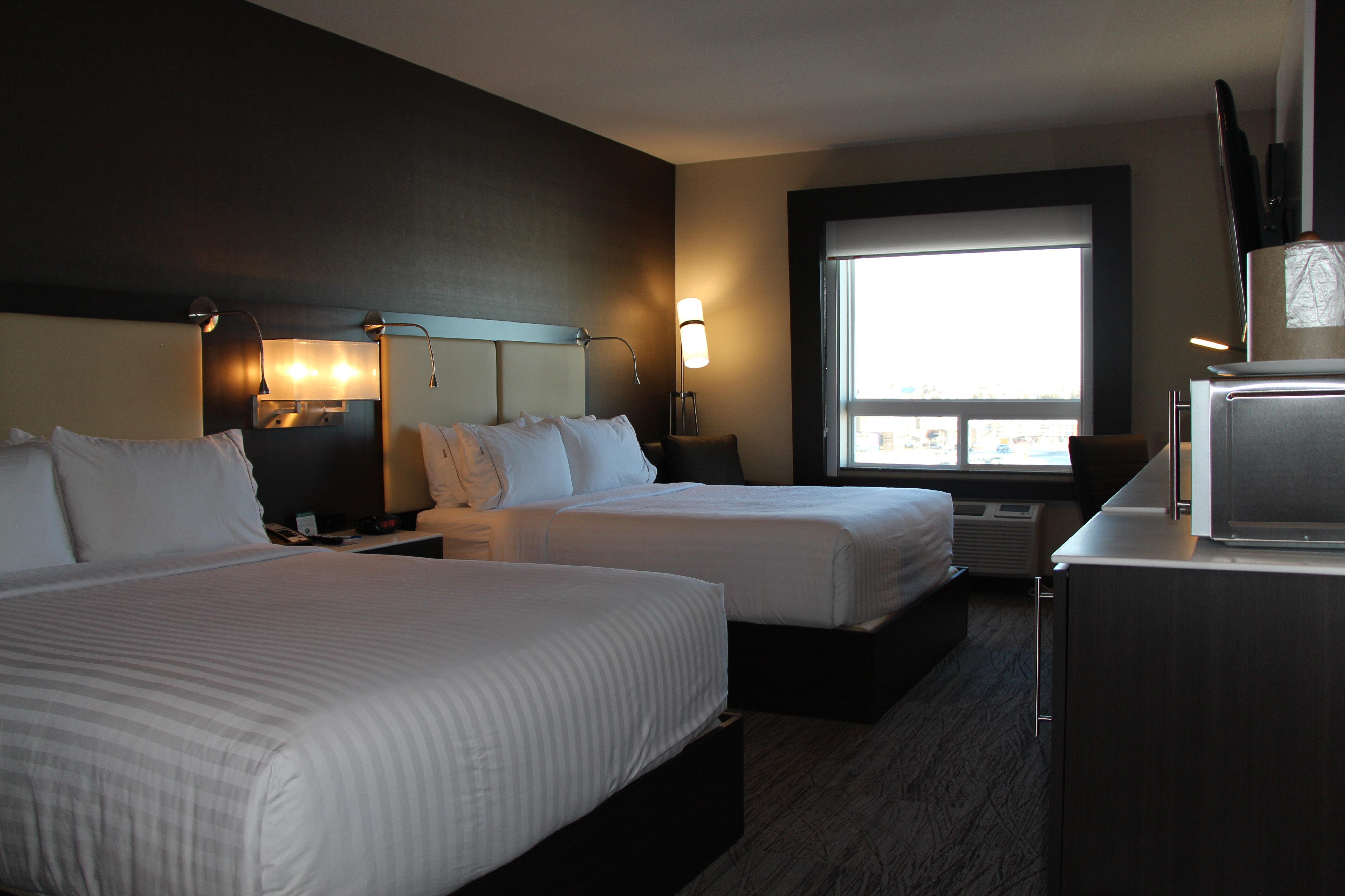 Holiday Inn Express & Suites Cold Lake By Ihg Luaran gambar