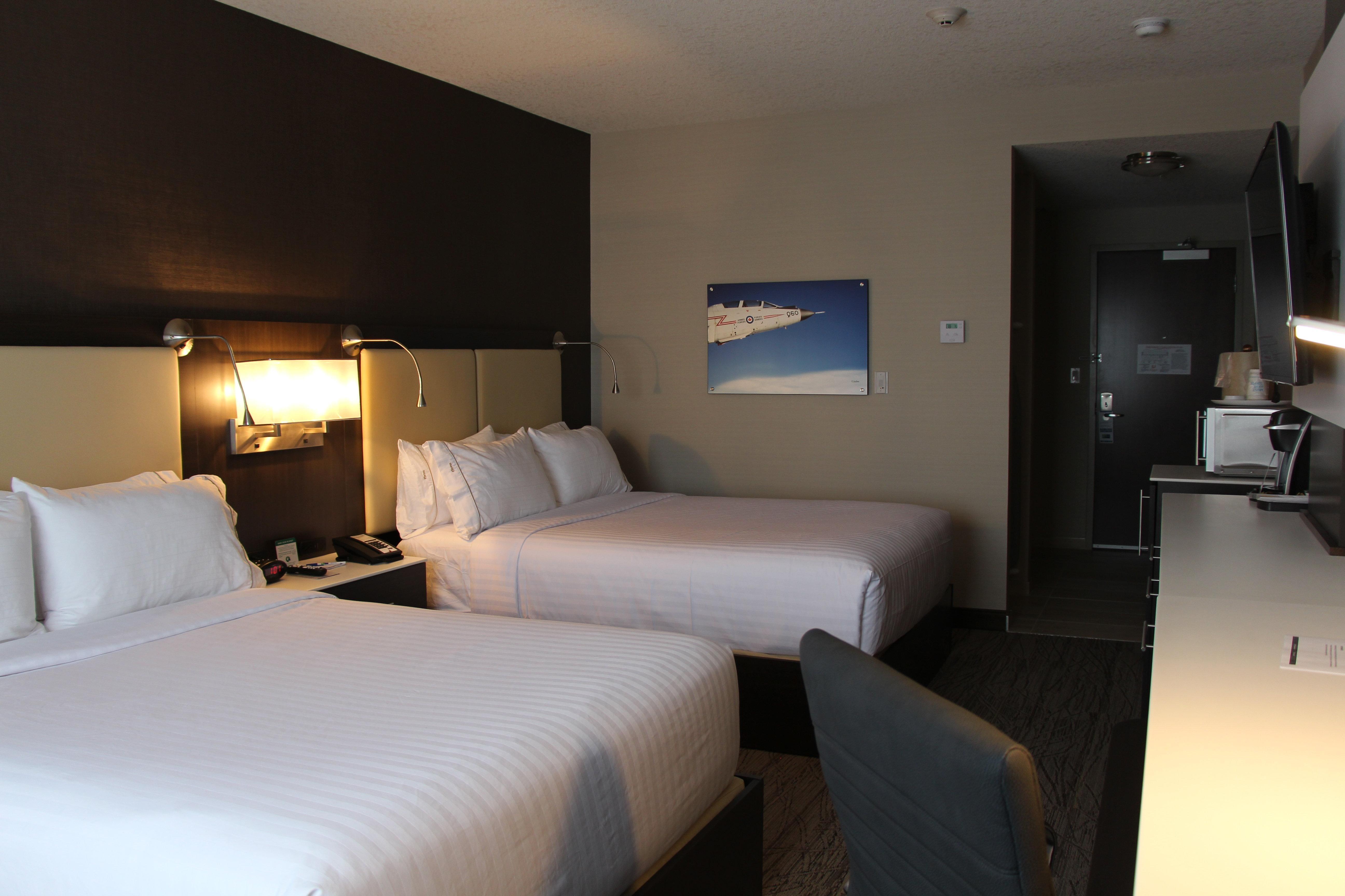 Holiday Inn Express & Suites Cold Lake By Ihg Luaran gambar
