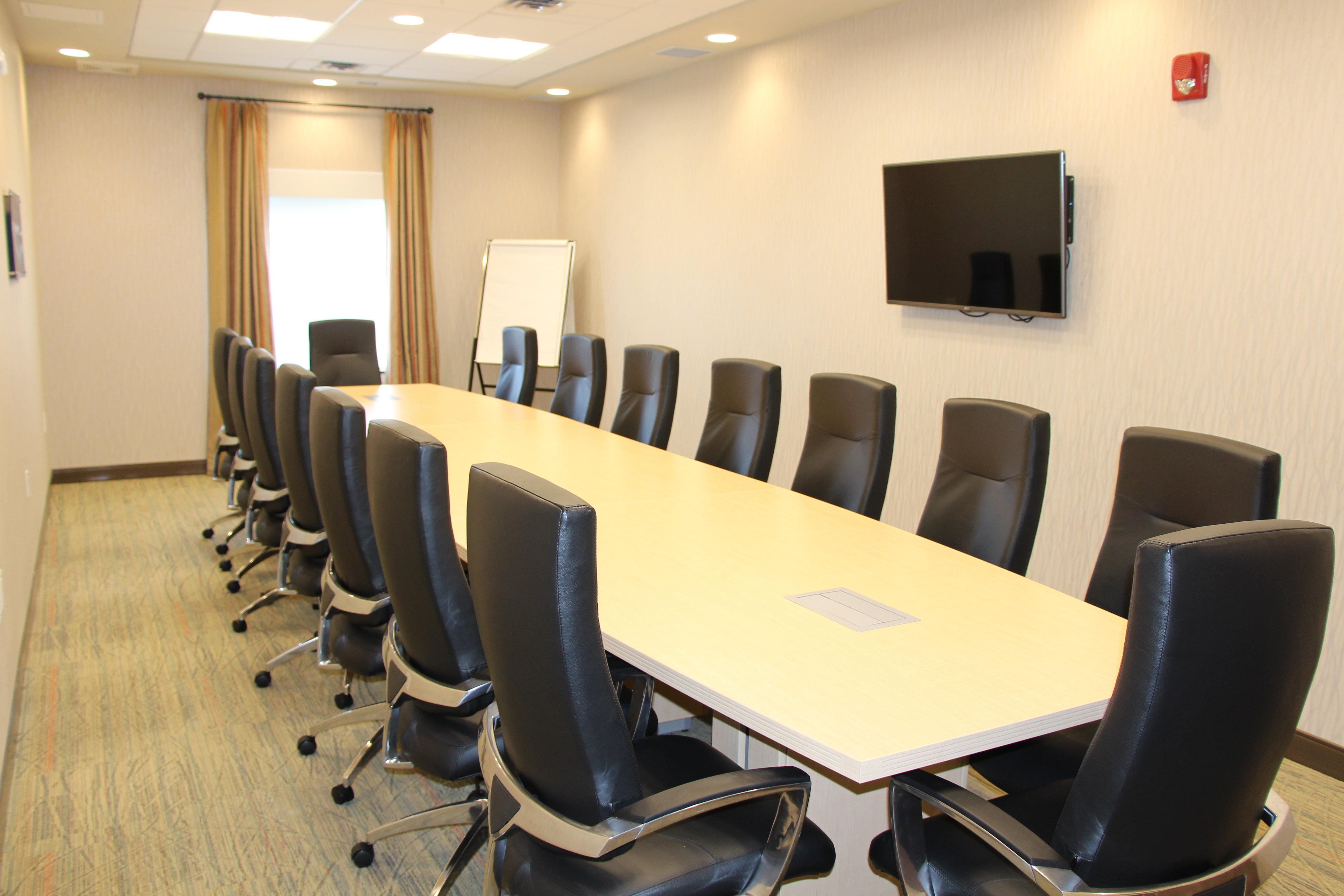 Holiday Inn Express & Suites Cold Lake By Ihg Luaran gambar