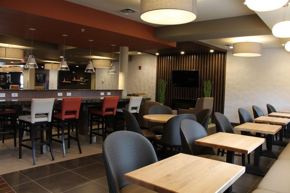 Holiday Inn Express & Suites Cold Lake By Ihg Luaran gambar