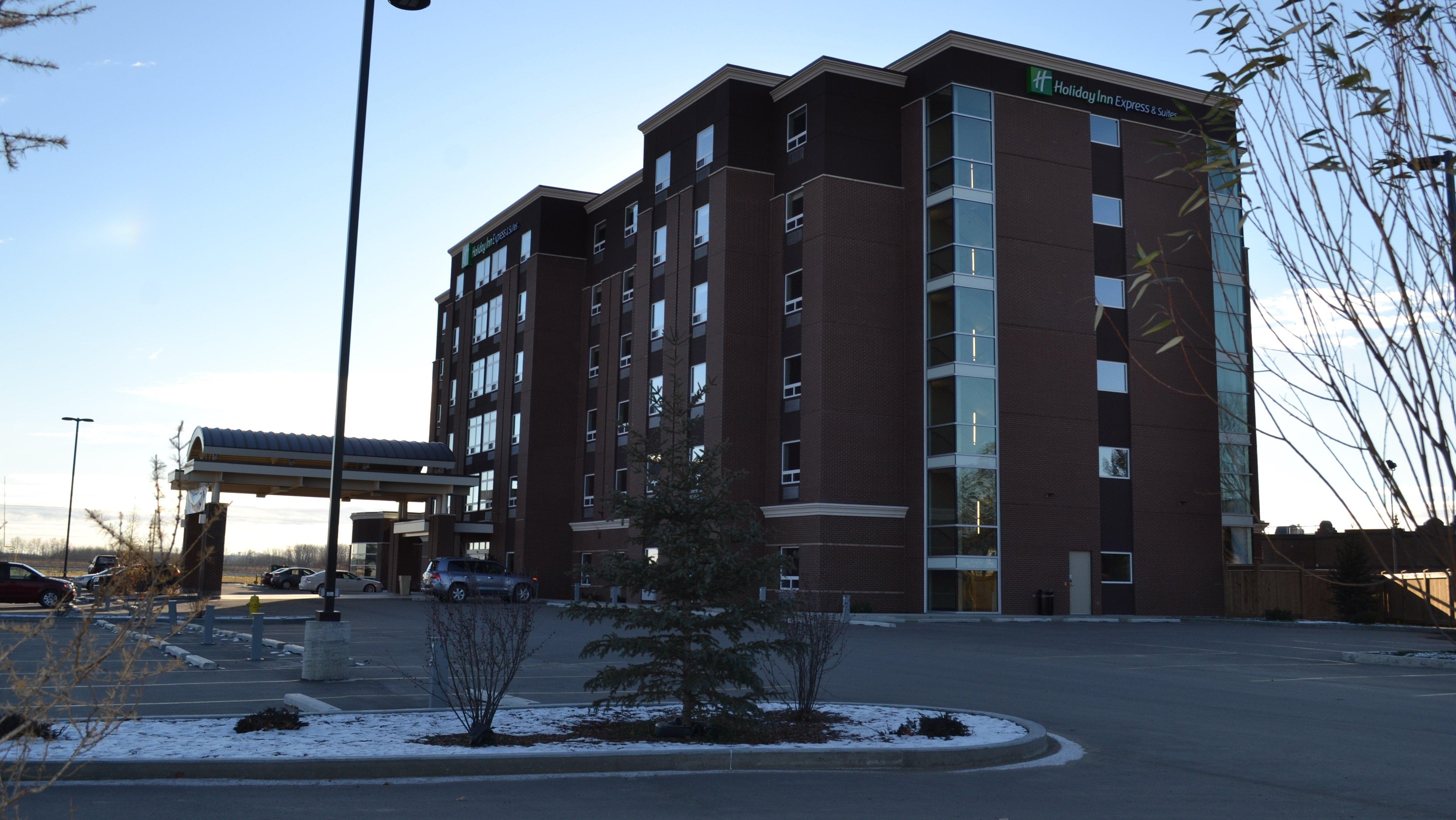 Holiday Inn Express & Suites Cold Lake By Ihg Luaran gambar