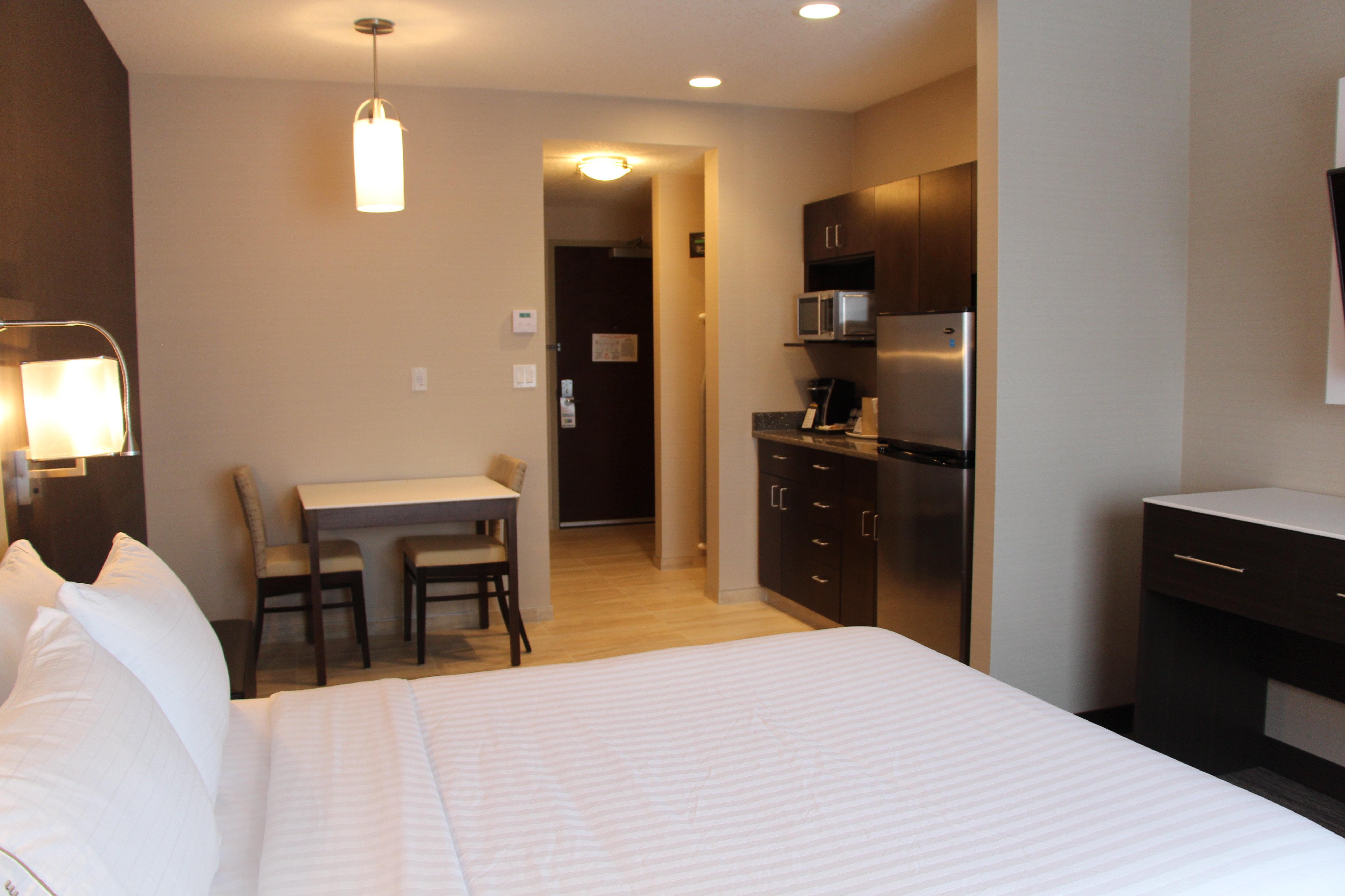 Holiday Inn Express & Suites Cold Lake By Ihg Luaran gambar