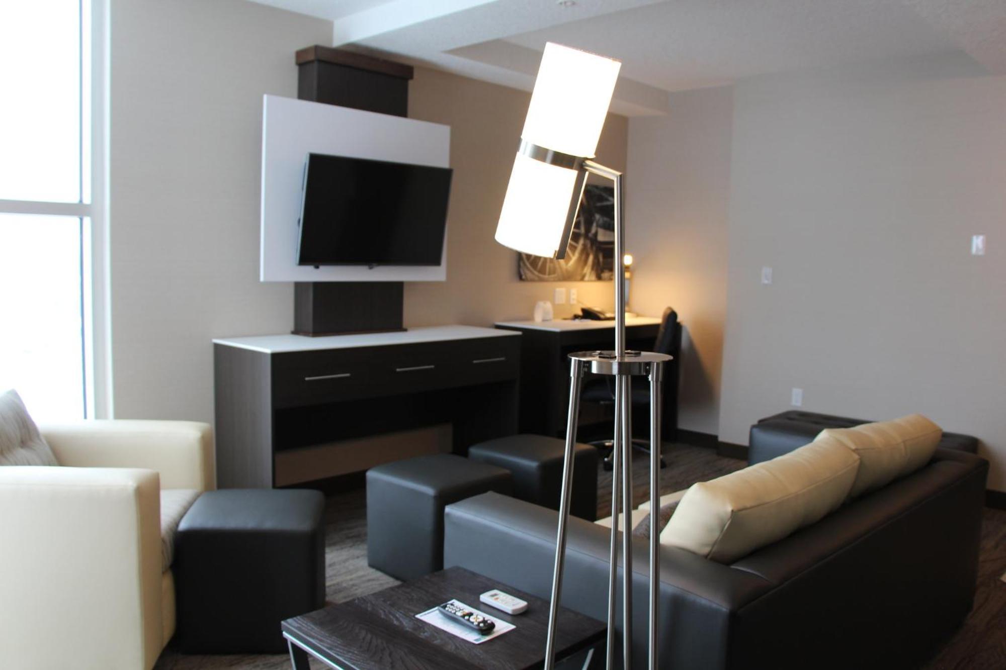 Holiday Inn Express & Suites Cold Lake By Ihg Luaran gambar