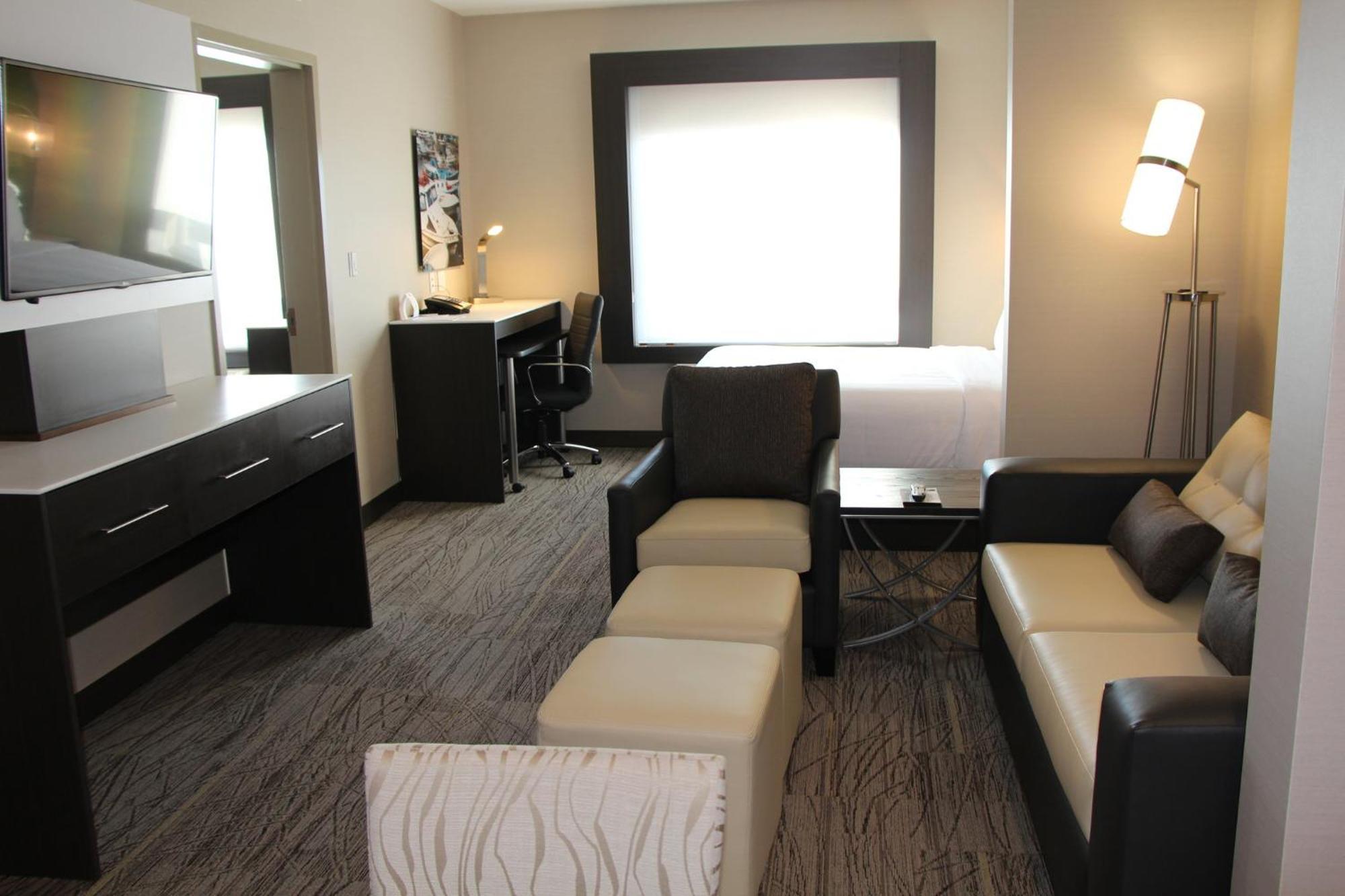 Holiday Inn Express & Suites Cold Lake By Ihg Luaran gambar